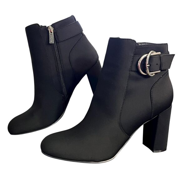 Unisa Boots Womens Size 8.5 Black Ankle Booties Block Heel Side Zip Buckle - Picture 3 of 14